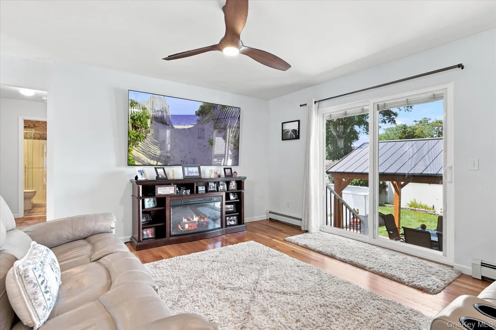 85 Maple Road Rocky Point, NY 11778