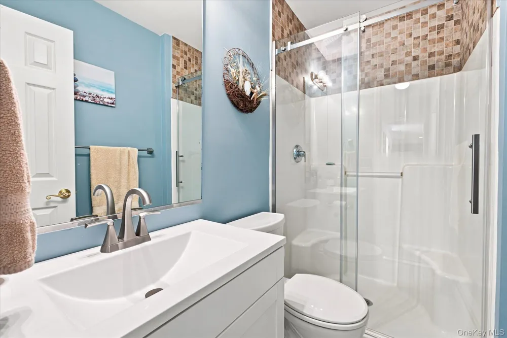 85 Maple Road Rocky Point, NY 11778