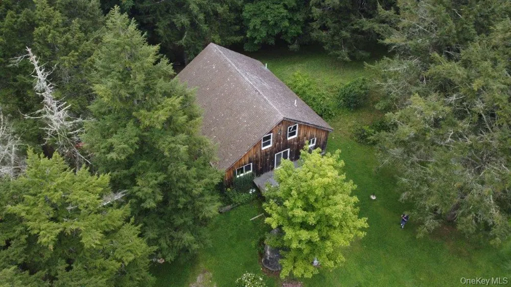 122 Weil Road Wingdale, NY 12594