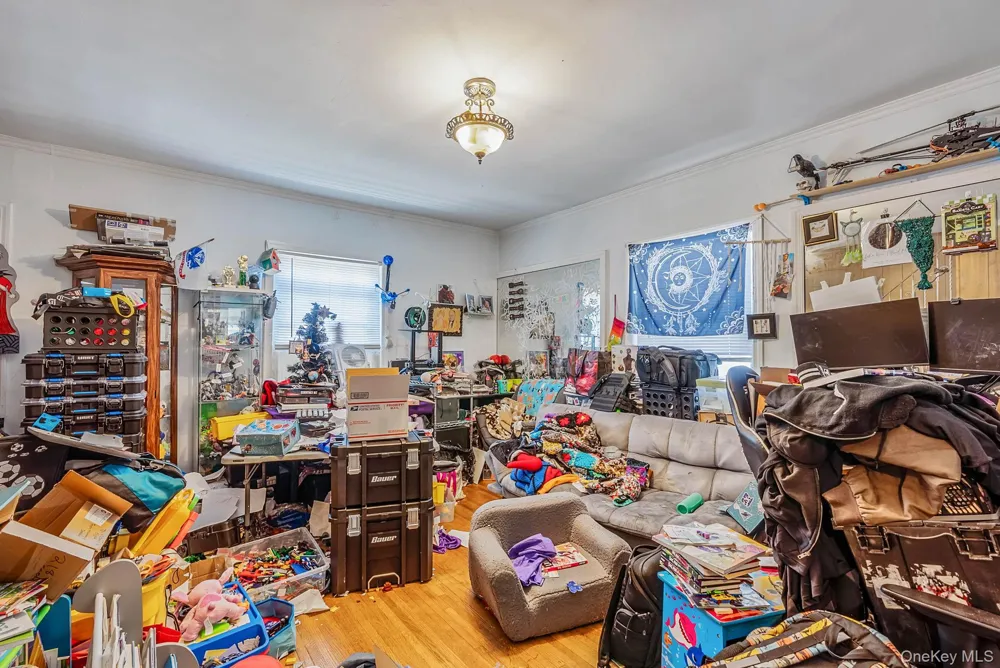 218 Venetian Boulevard Lindenhurst, NY 11757