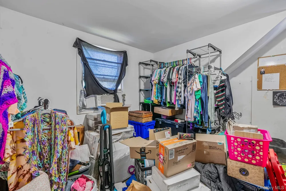218 Venetian Boulevard Lindenhurst, NY 11757
