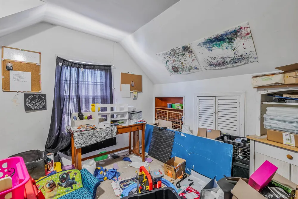218 Venetian Boulevard Lindenhurst, NY 11757