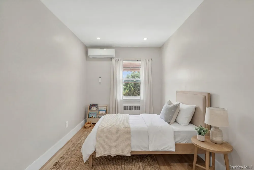 1061 E 218th Street Bronx, NY 10469