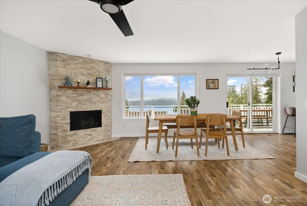 5055 Honeymoon Bay Road Freeland, WA 98249