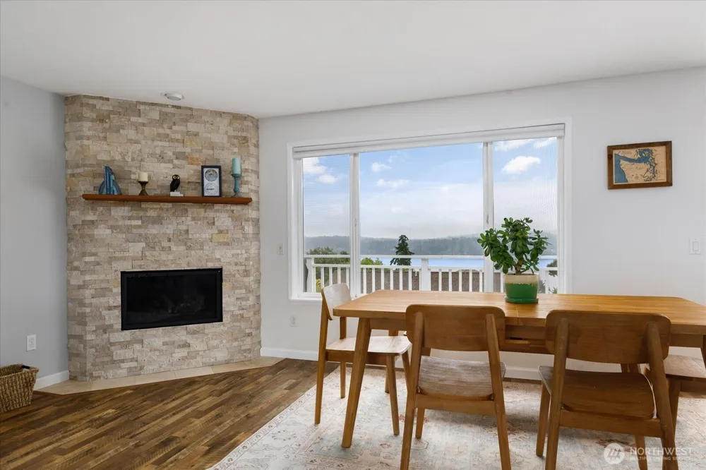 5055 Honeymoon Bay Road Freeland, WA 98249