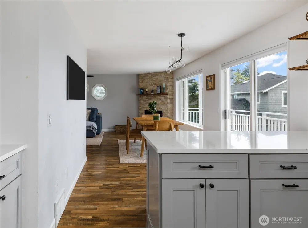 5055 Honeymoon Bay Road Freeland, WA 98249