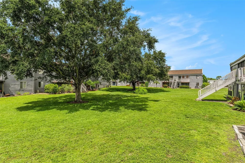 3822 CORTEZ DRIVE #D Tampa, FL 33614