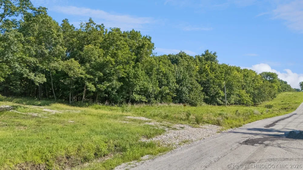 S Ranch Road Collinsville, OK 74021