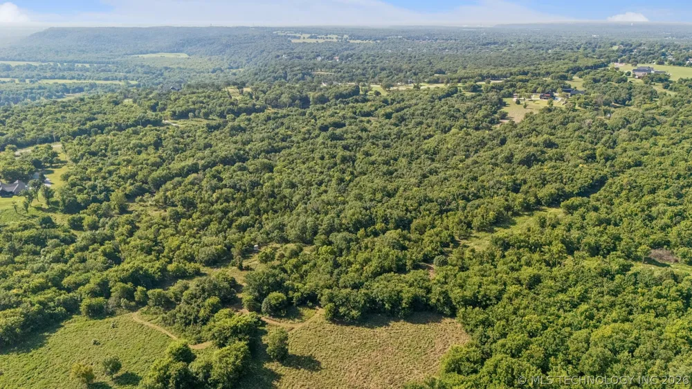 S Ranch Road Collinsville, OK 74021
