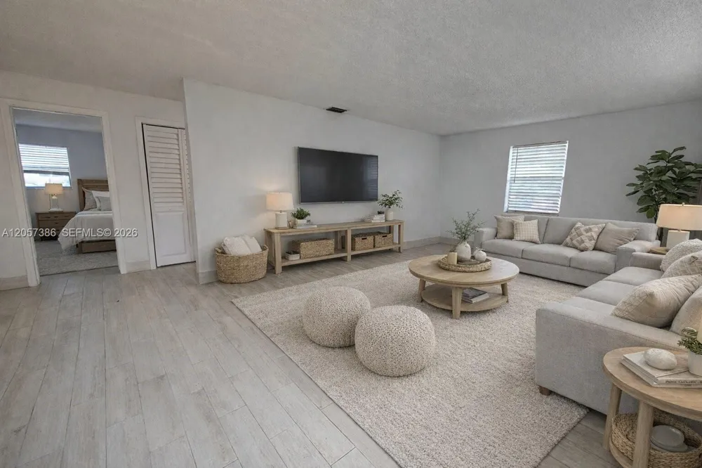 4621 SW 33rd Ave #1 Dania Beach, FL 33312