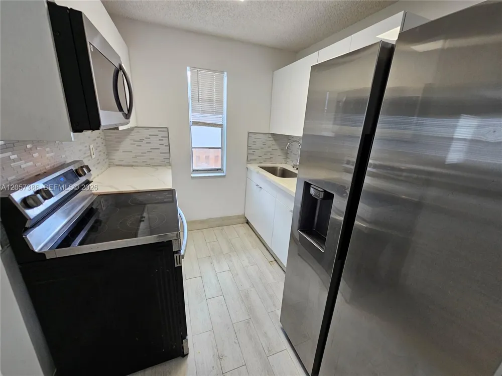 4621 SW 33rd Ave #1 Dania Beach, FL 33312