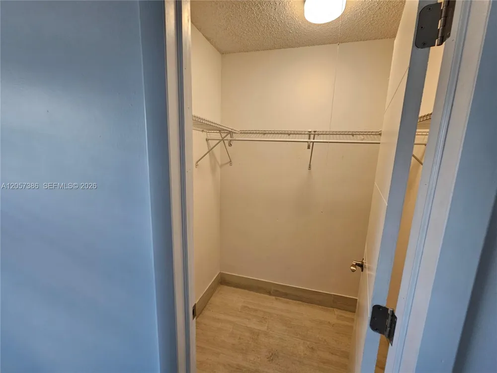 4621 SW 33rd Ave #1 Dania Beach, FL 33312