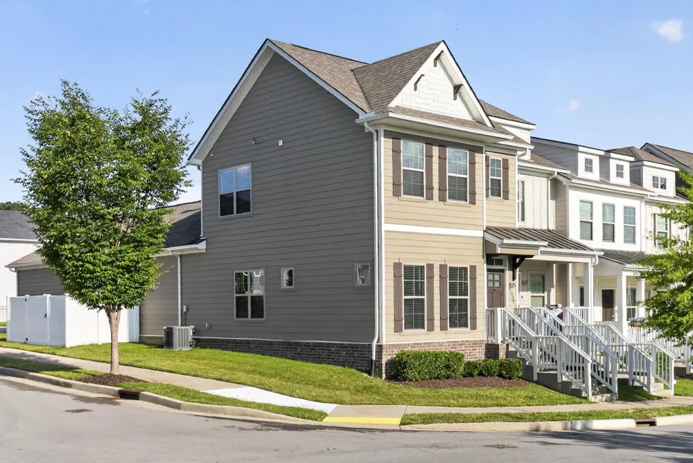 1525 White Tip Ln Antioch, TN 37013