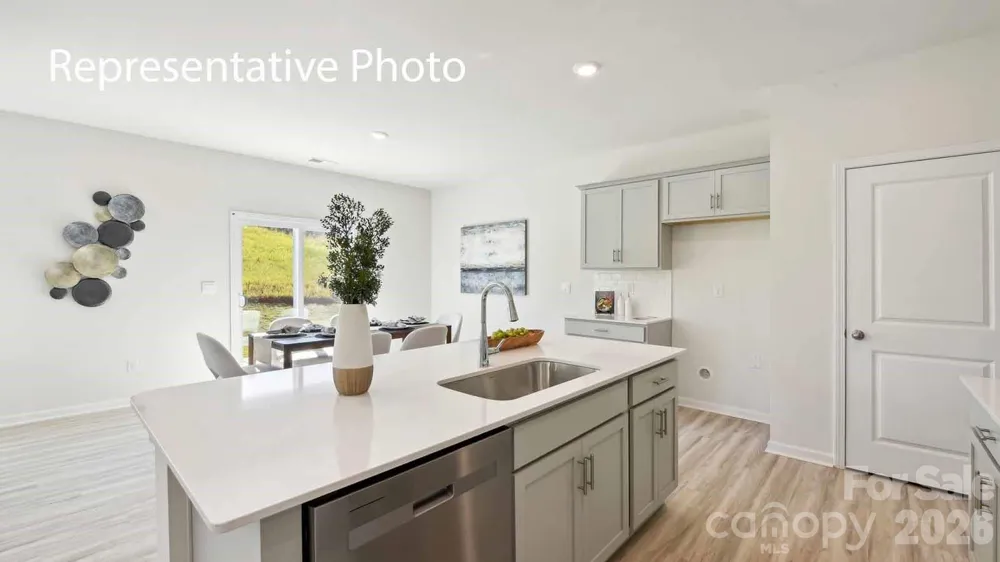 672 13th Avenue Drive NE Hickory, NC 28601