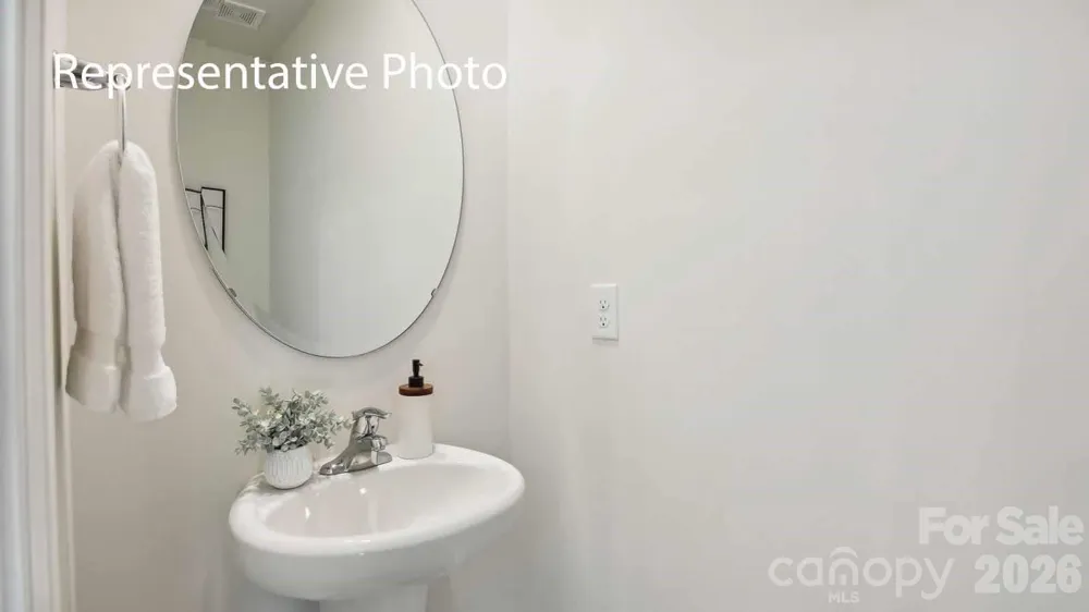 672 13th Avenue Drive NE Hickory, NC 28601