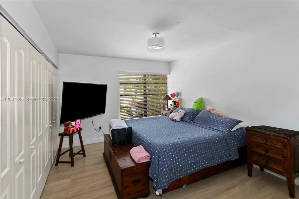 443 NW 97th Pl #443 Miami, FL 33172