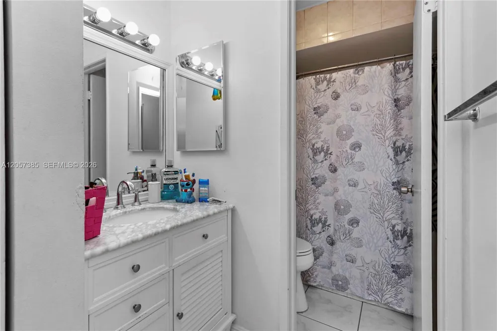443 NW 97th Pl #443 Miami, FL 33172