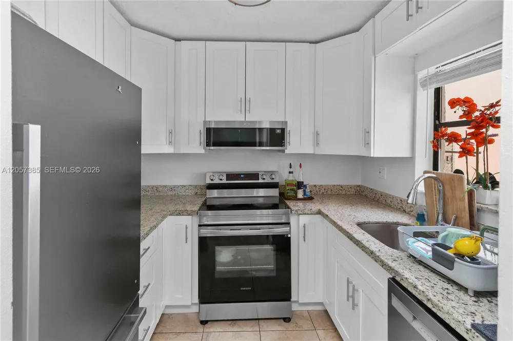 443 NW 97th Pl #443 Miami, FL 33172