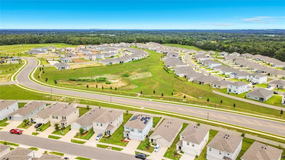 35288 SPRUCE KNOB COURT Dade City, FL 33525