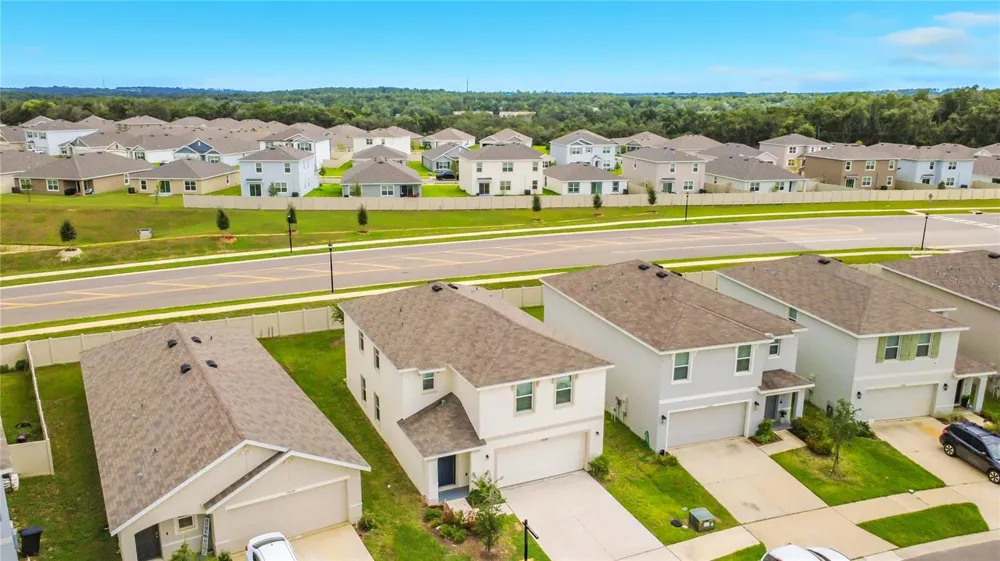 35288 SPRUCE KNOB COURT Dade City, FL 33525