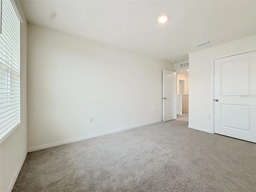 35288 SPRUCE KNOB COURT Dade City, FL 33525