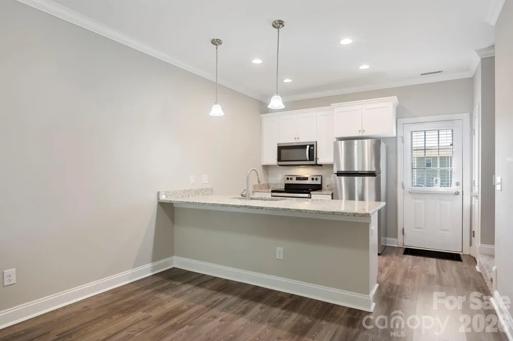 3939 Newhall Drive Hickory, NC 28601
