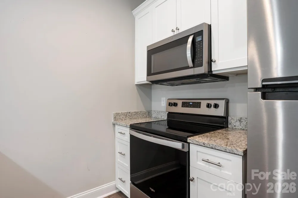 3939 Newhall Drive Hickory, NC 28601