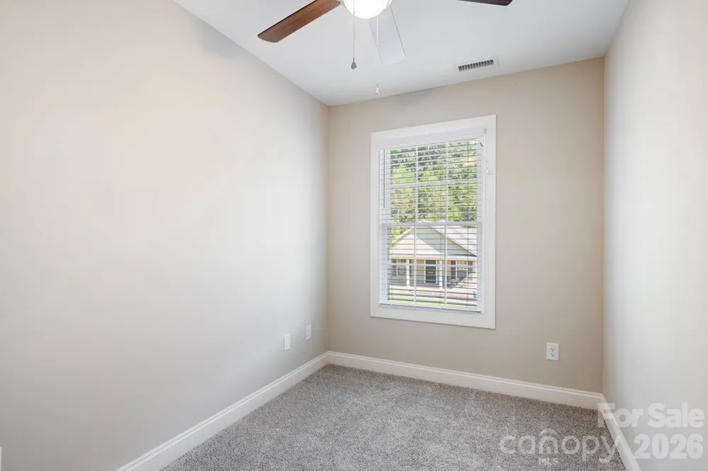 3939 Newhall Drive Hickory, NC 28601