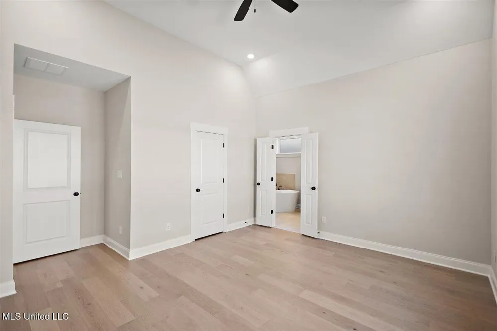 705 Washington Street Nesbit, MS 38651