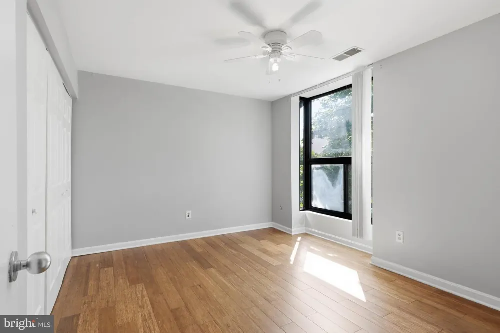 5538 VANTAGE POINT ROAD Columbia, MD 21044