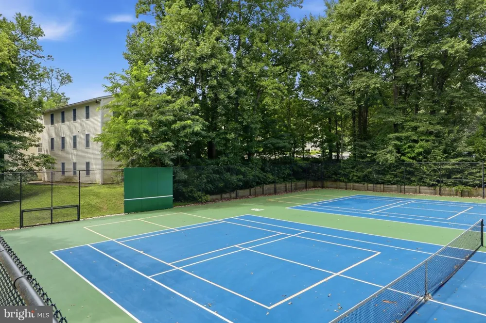5538 VANTAGE POINT ROAD Columbia, MD 21044