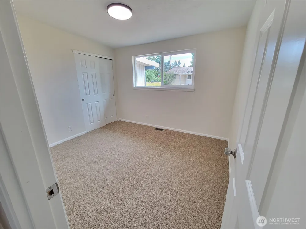 1713 W Martin Street Elma, WA 98541