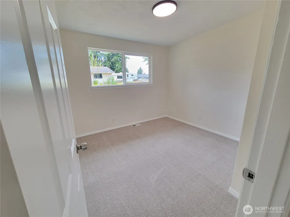 1713 W Martin Street Elma, WA 98541