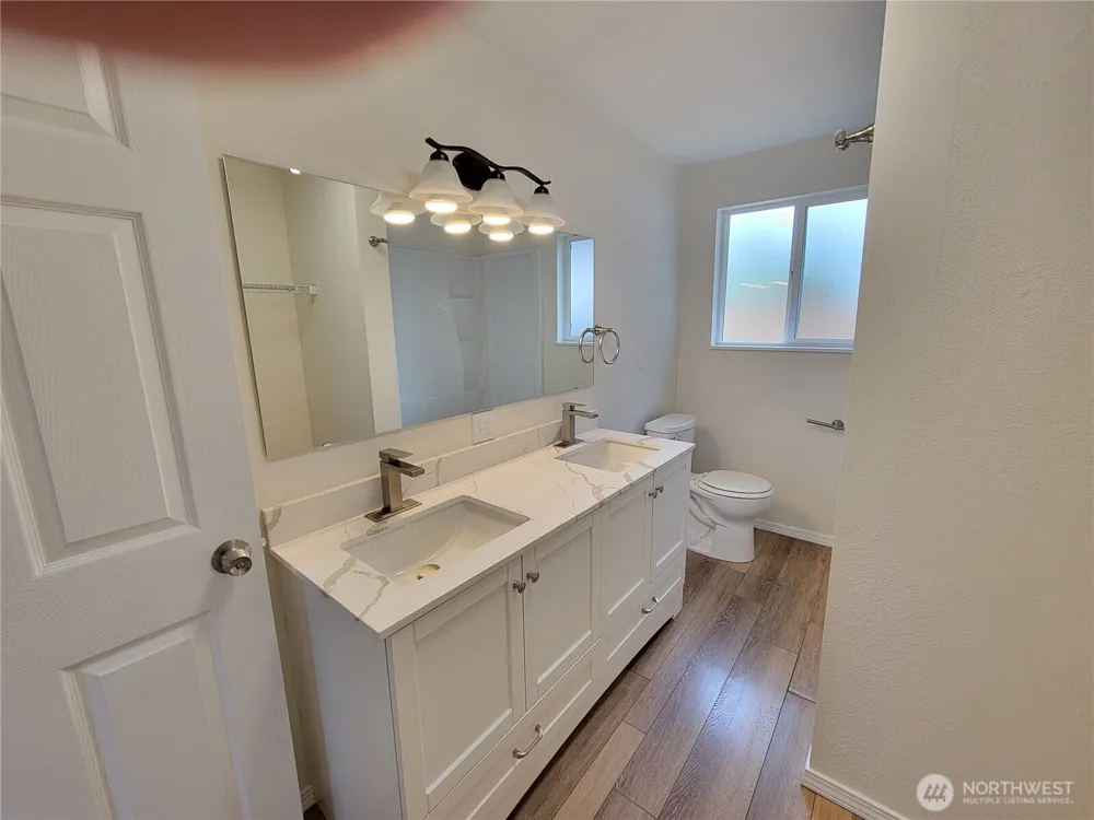 1713 W Martin Street Elma, WA 98541