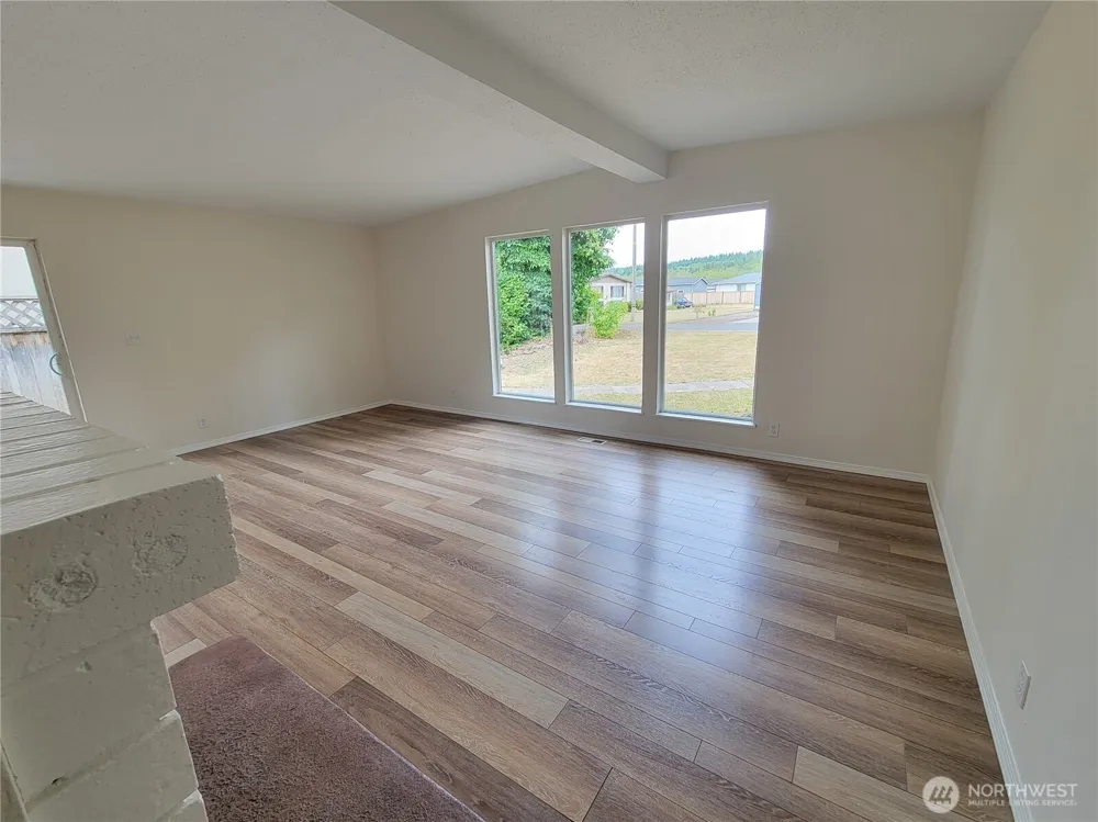 1713 W Martin Street Elma, WA 98541