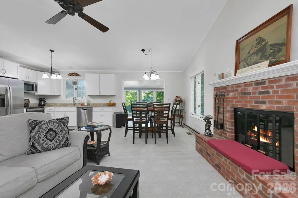 222 Sedi Lane Brevard, NC 28712