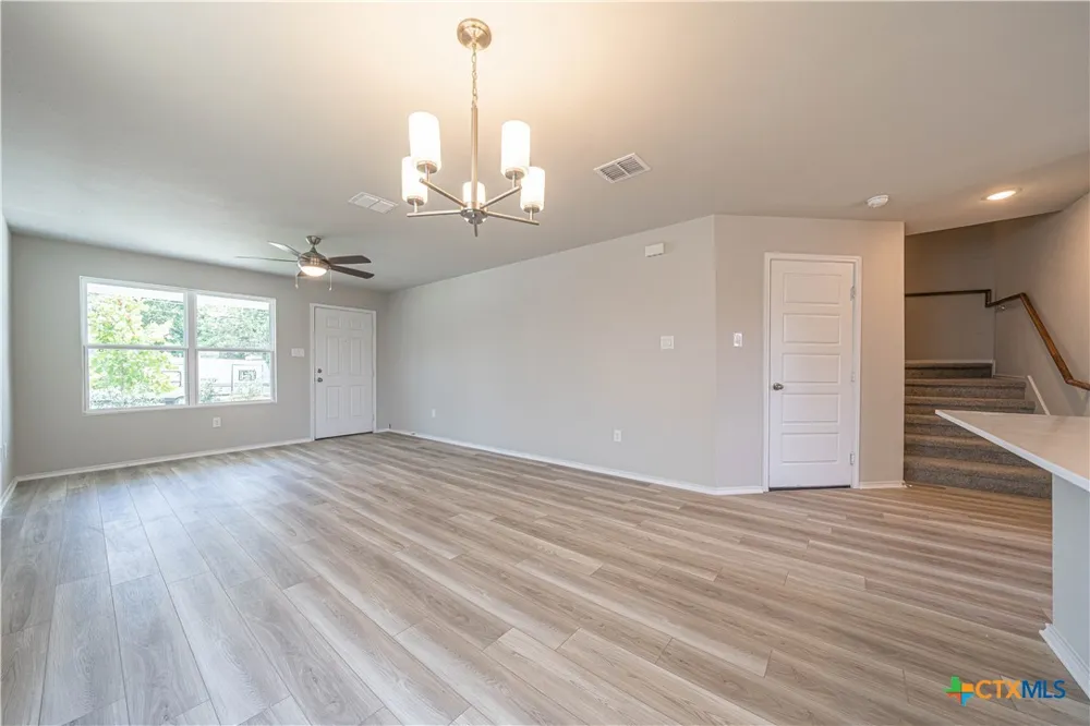 304 West Martindale St Seguin, TX 78155