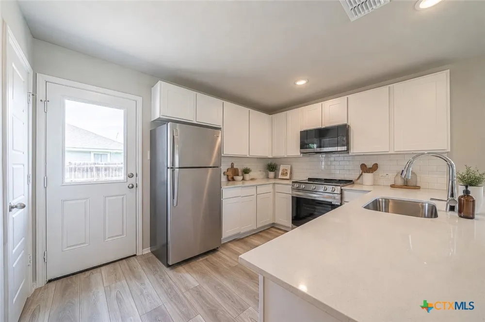 304 West Martindale St Seguin, TX 78155