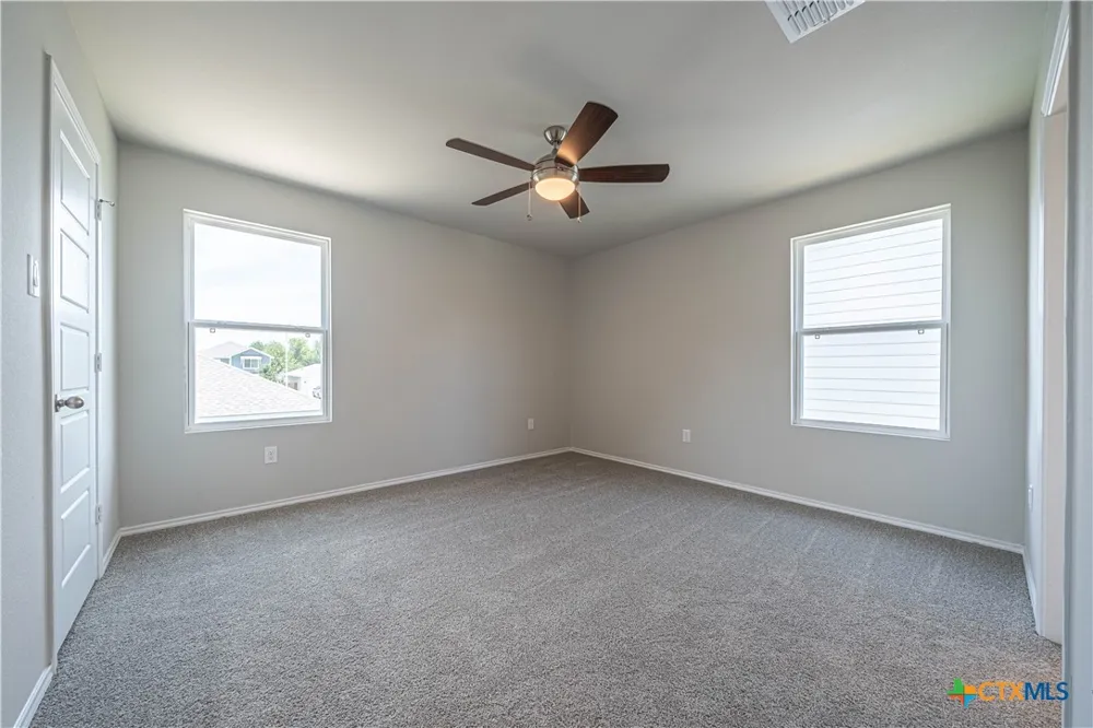304 West Martindale St Seguin, TX 78155