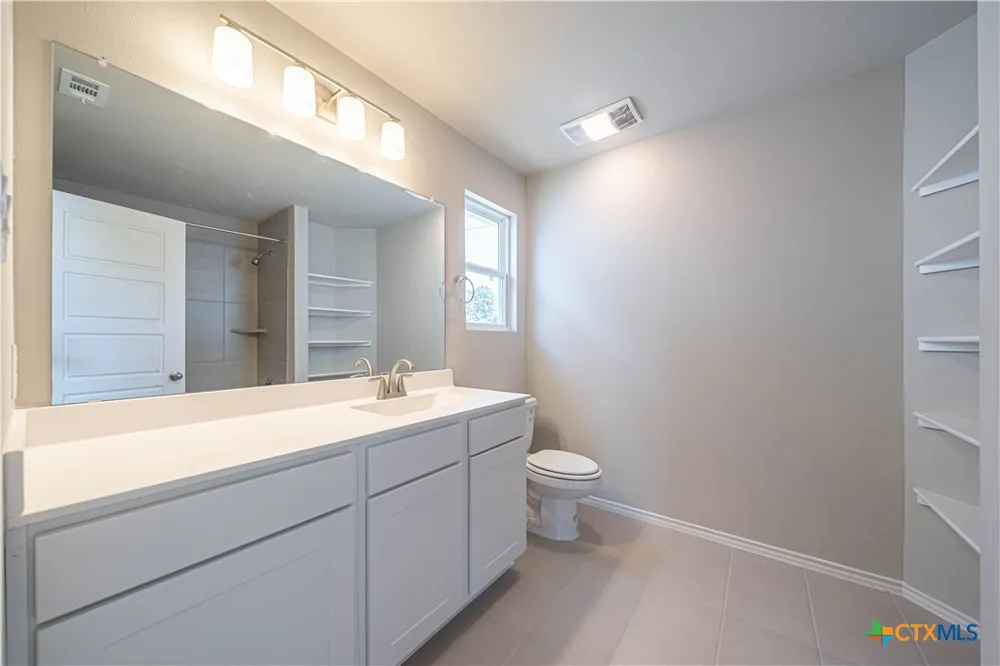 304 West Martindale St Seguin, TX 78155