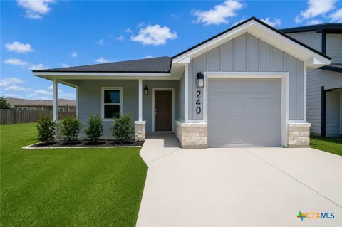 240 West Martindale