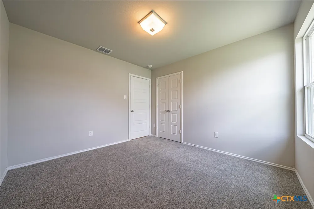 240 West Martindale Seguin, TX 78155