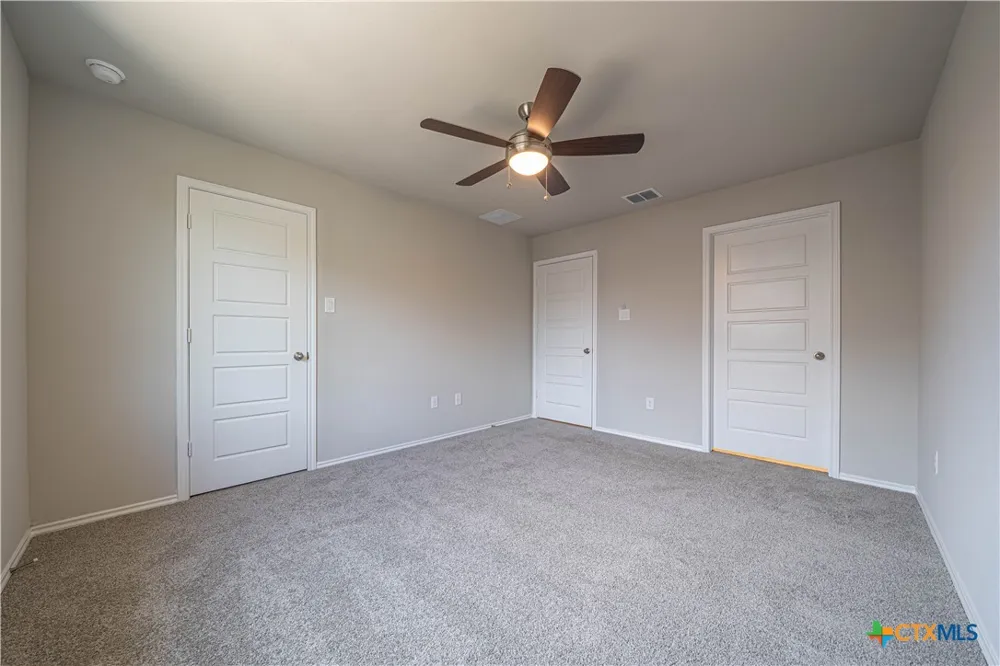 240 West Martindale Seguin, TX 78155