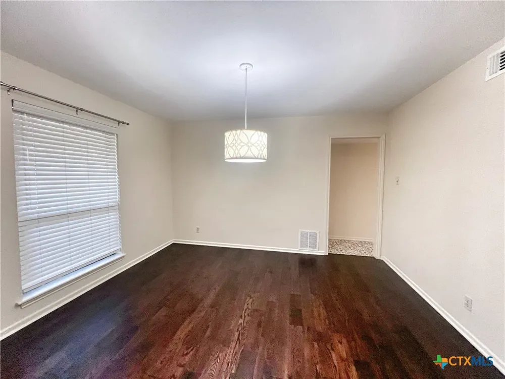 1438 Plumeria Street San Antonio, TX 78232