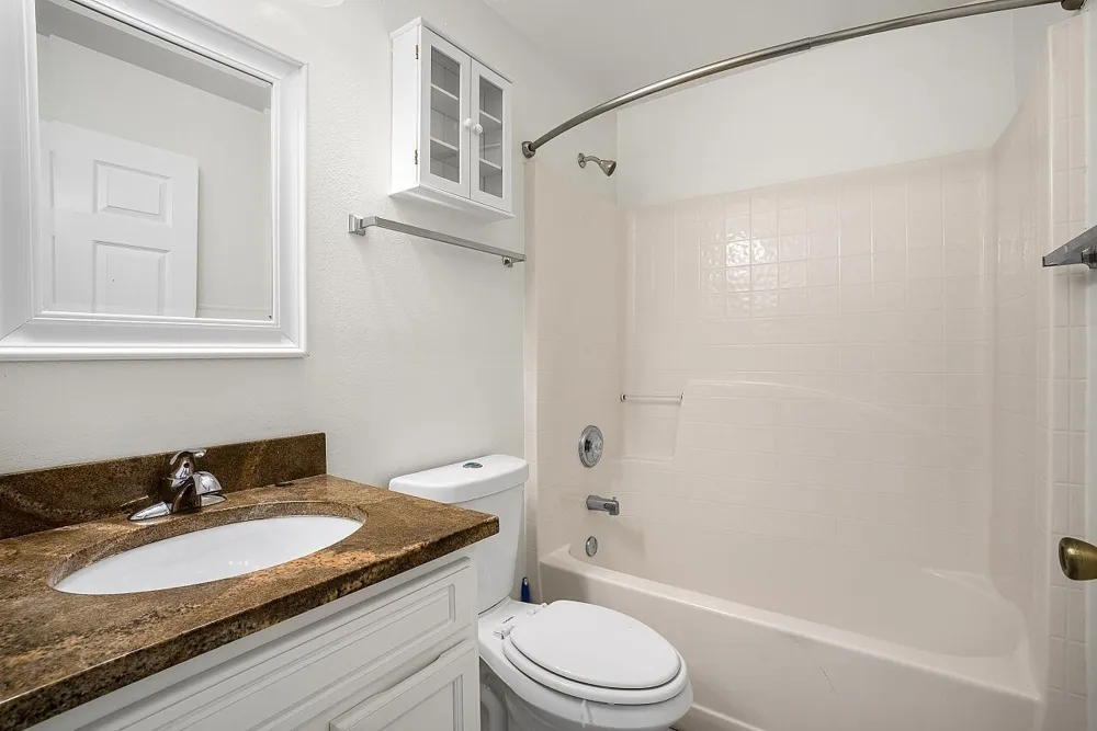 966 E 13th Square Vero Beach, FL 32960