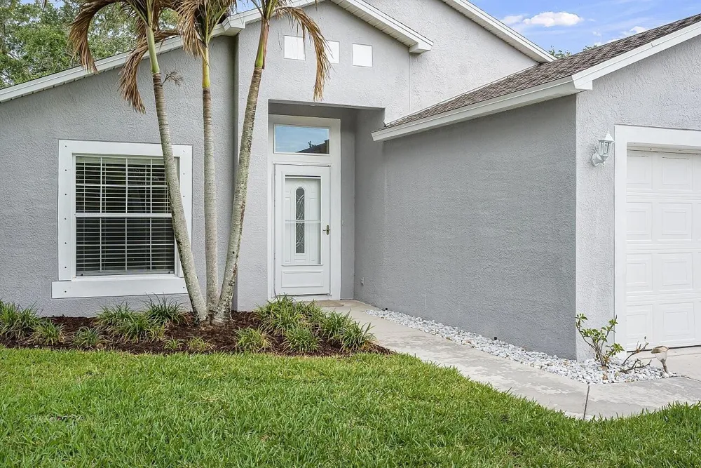 966 E 13th Square Vero Beach, FL 32960