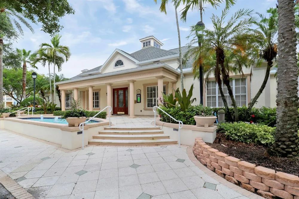 155 Galicia Way #204 Jupiter, FL 33458