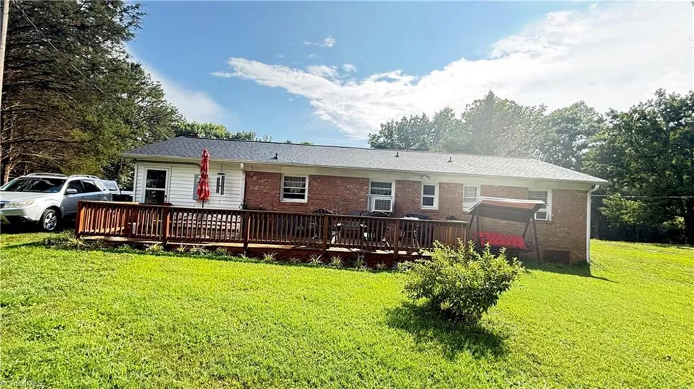 110 Sarah Street Mount Airy, NC 27030