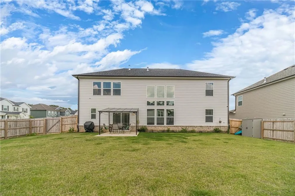 2532 Brown Dove Way Grayson, GA 30017