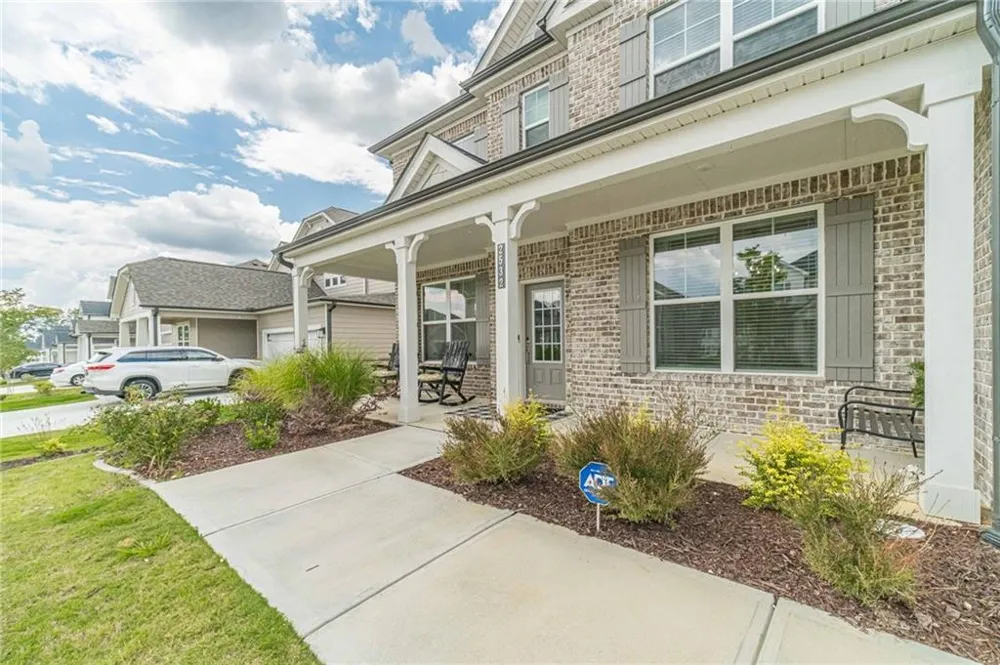 2532 Brown Dove Way Grayson, GA 30017